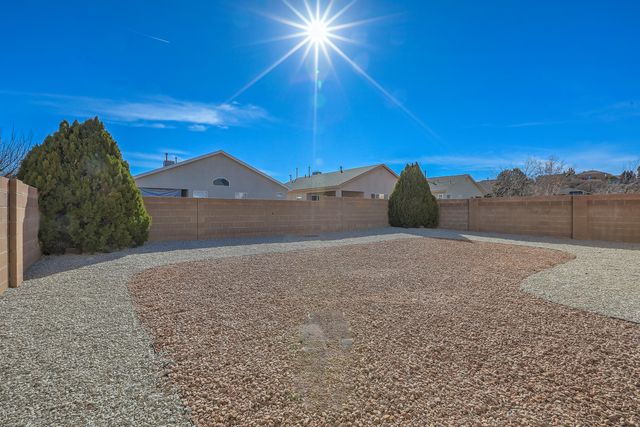 7700 Banyon Avenue NW, Albuquerque, NM 87114