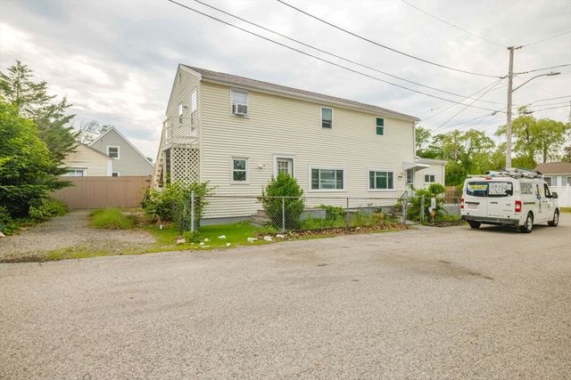 2078 Palmer St, Dighton, MA 02715