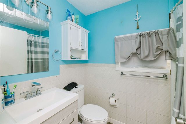 2078 Palmer St, Dighton, MA 02715