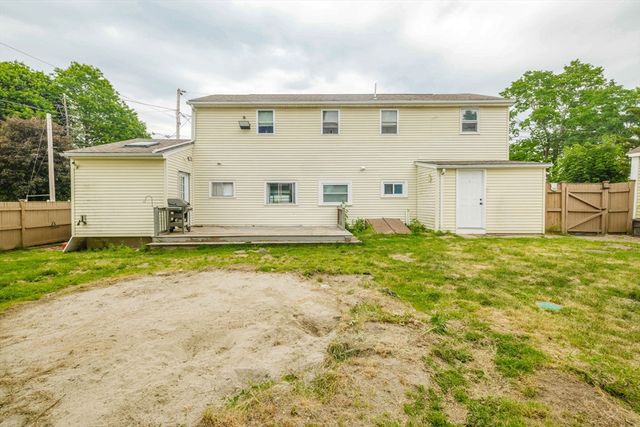 2078 Palmer St, Dighton, MA 02715