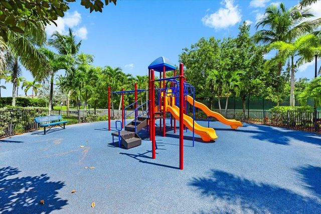 3175 LAUREL RIDGE Circle, Riviera Beach, FL 33404