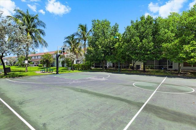 3175 LAUREL RIDGE Circle, Riviera Beach, FL 33404