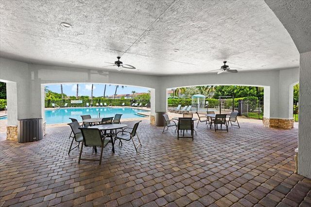 3175 LAUREL RIDGE Circle, Riviera Beach, FL 33404