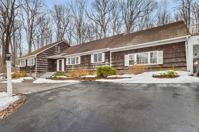 126 Croton Lake Road, Katonah, NY 10536