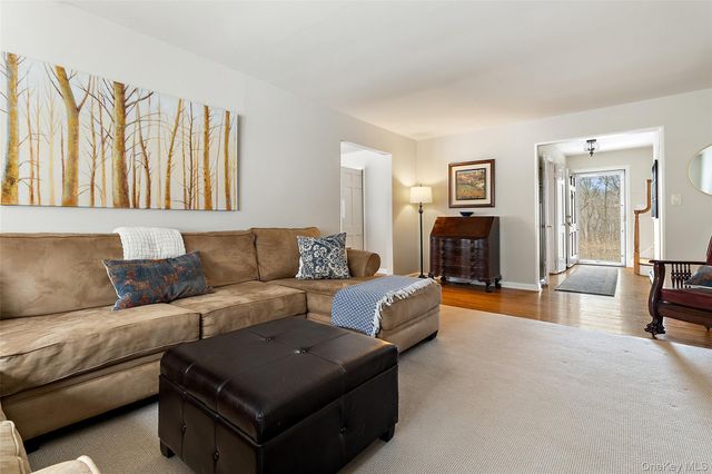 126 Croton Lake Road, Katonah, NY 10536