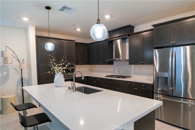 4224 E Sonrisa Privado, Ontario, CA 91761