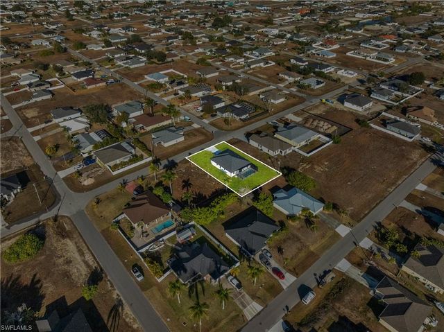 1109 NE 2nd AVE, Cape Coral, FL 33909