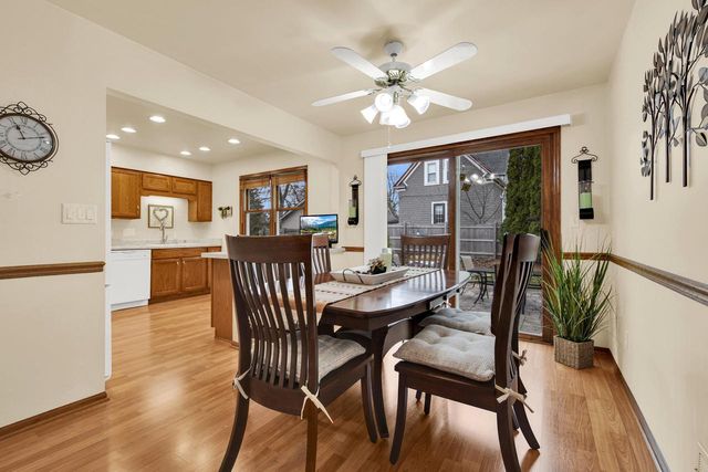 6215 W Leroy AVENUE, Greenfield, WI 53220