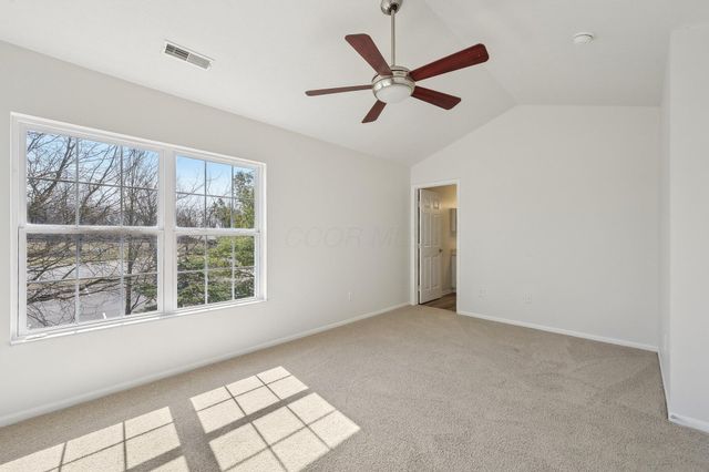 1143 Green Knoll Drive, Westerville, OH 43081