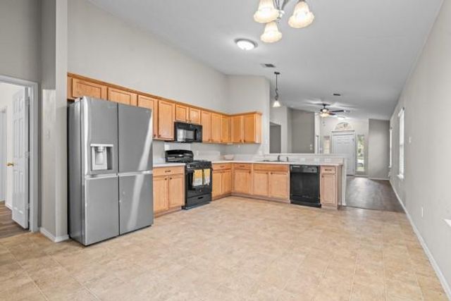 11613 Paul E Anderson DR, Austin, TX 78748