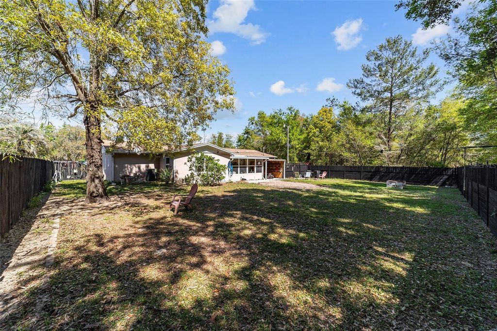 Image 32 of property listing at 10242 N DELTONA BOULEVARD, Citrus Springs, FL 34434