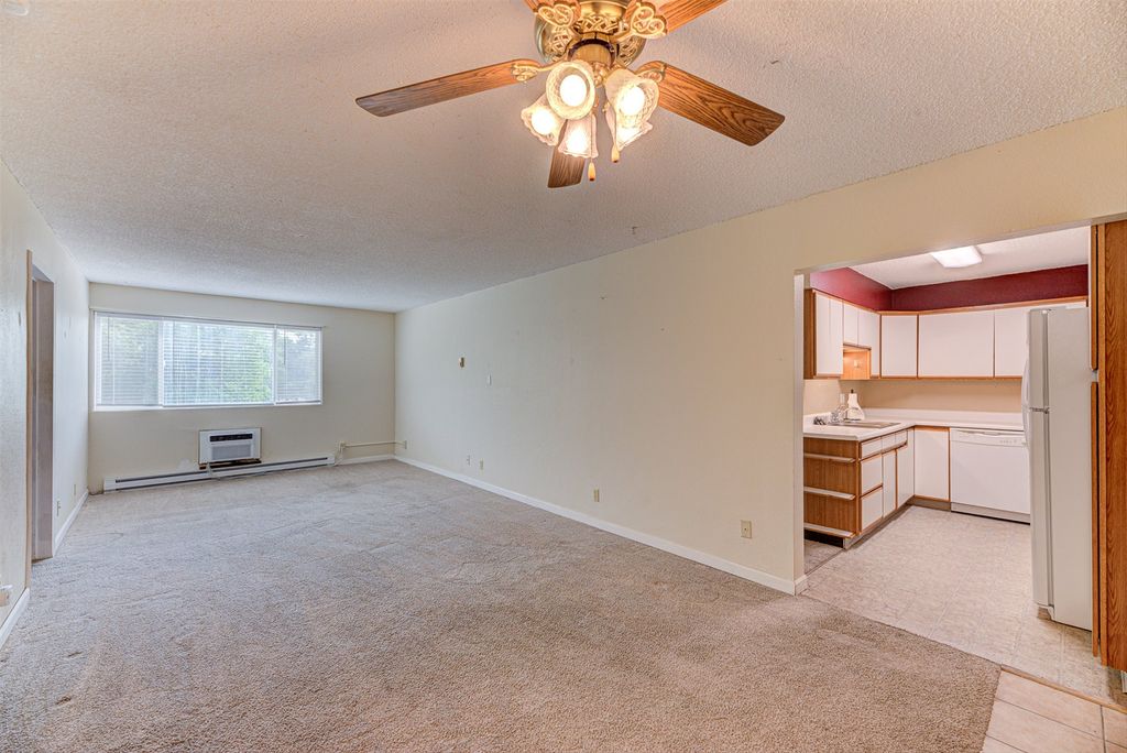 925 1st Avenue N, Great Falls, MT 59401 photo 4