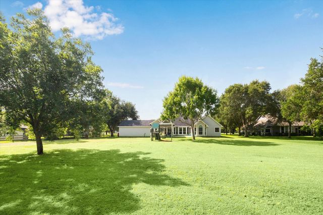 31702 Tall Grass Lane, Fulshear, TX 77441