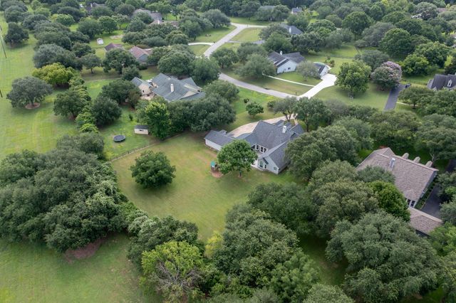 31702 Tall Grass Lane, Fulshear, TX 77441
