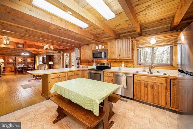 2324 CARROLLTON RD, Westminster, MD 21157