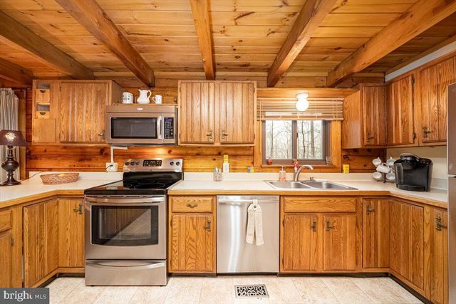 2324 CARROLLTON RD, Westminster, MD 21157