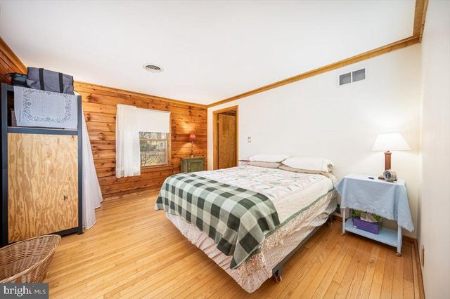 2324 CARROLLTON RD, Westminster, MD 21157