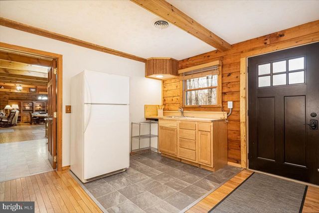 2324 CARROLLTON RD, Westminster, MD 21157