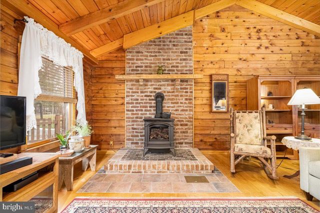 2324 CARROLLTON RD, Westminster, MD 21157