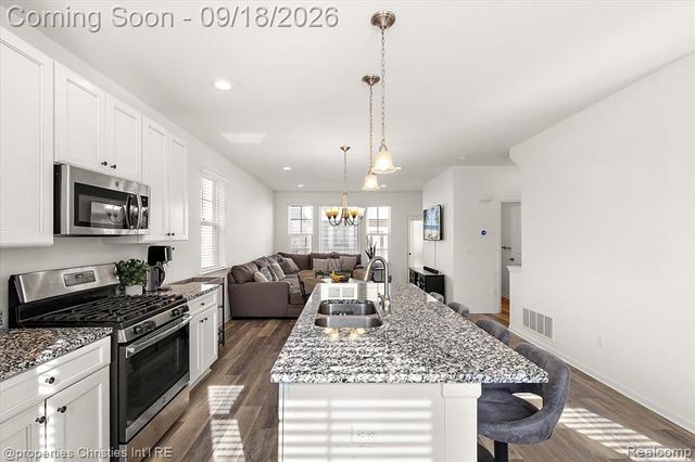 2500 Normandy Road 39, Royal Oak, MI 48073