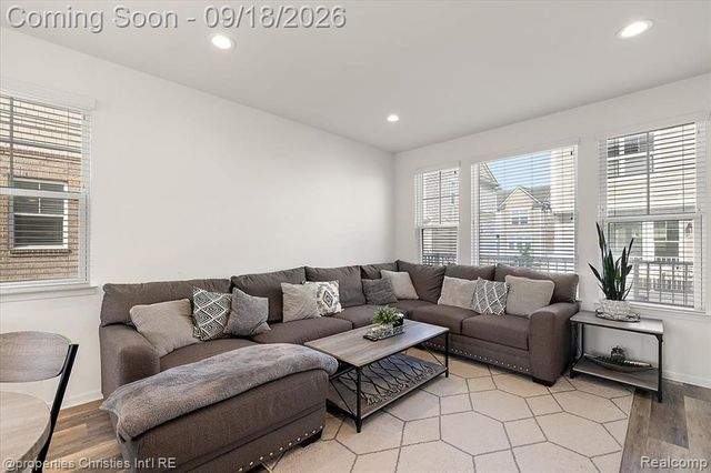 2500 Normandy Road 39, Royal Oak, MI 48073