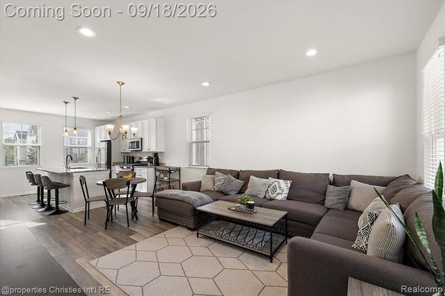 2500 Normandy Road 39, Royal Oak, MI 48073