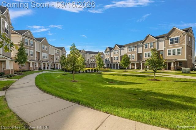 2500 Normandy Road 39, Royal Oak, MI 48073