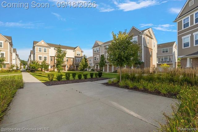 2500 Normandy Road 39, Royal Oak, MI 48073