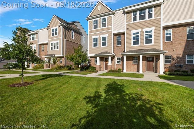 2500 Normandy Road 39, Royal Oak, MI 48073