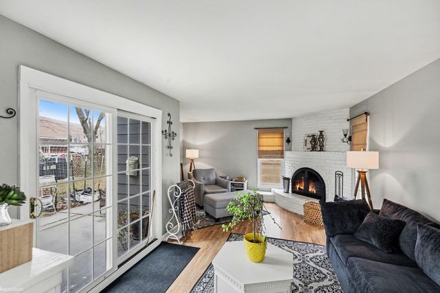 50625 Jim Drive, Chesterfield Twp, MI 48047