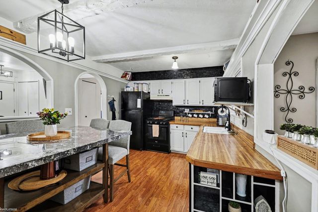 50625 Jim Drive, Chesterfield Twp, MI 48047