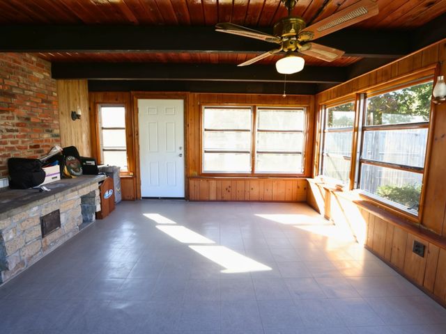 147 Dellawanda Rd, Swansea, MA 02777