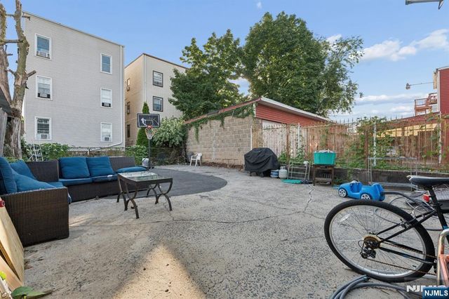 126 Verona Avenue, Newark, NJ 07104