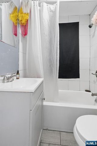 126 Verona Avenue, Newark, NJ 07104