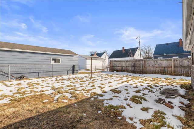 3631 Sherwood Avenue, Niagara Falls, NY 14301