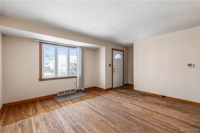 3631 Sherwood Avenue, Niagara Falls, NY 14301