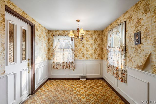 3631 Sherwood Avenue, Niagara Falls, NY 14301