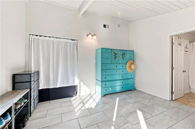 11863 Phillippi Avenue, Pacoima, CA 91331