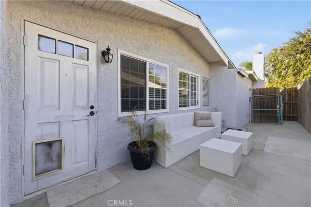 11863 Phillippi Avenue, Pacoima, CA 91331