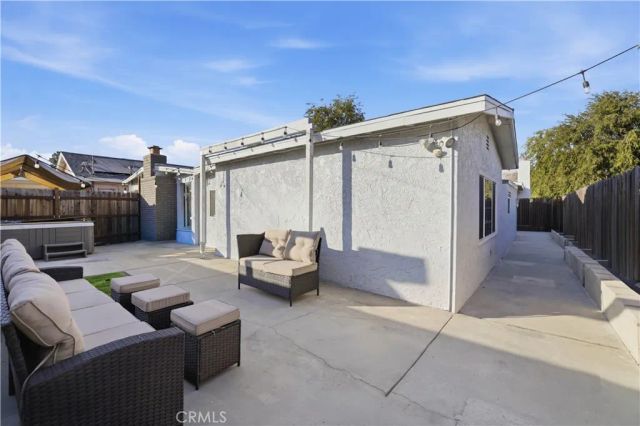 11863 Phillippi Avenue, Pacoima, CA 91331