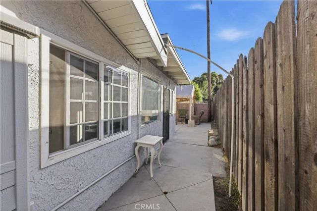 11863 Phillippi Avenue, Pacoima, CA 91331