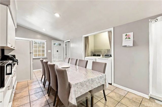 11863 Phillippi Avenue, Pacoima, CA 91331