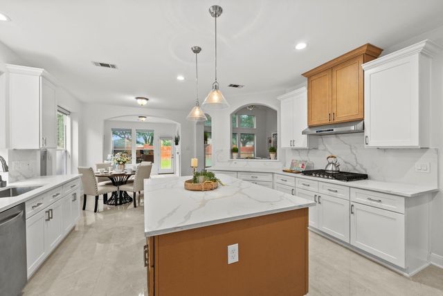 7122 Tessa Lakes Court, Sugar Land, TX 77479