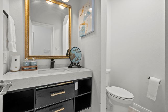 7122 Tessa Lakes Court, Sugar Land, TX 77479