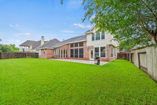 7122 Tessa Lakes Court, Sugar Land, TX 77479