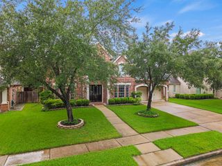 7122 Tessa Lakes Court, Sugar Land, TX 77479