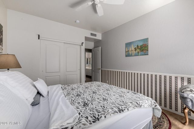 1850 W DESERT Lane, Gilbert, AZ 85233