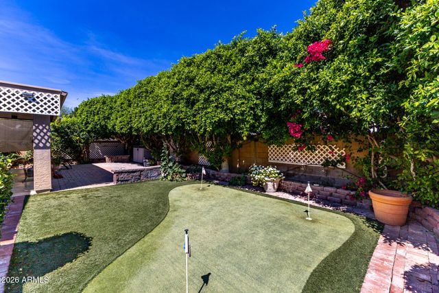 1850 W DESERT Lane, Gilbert, AZ 85233