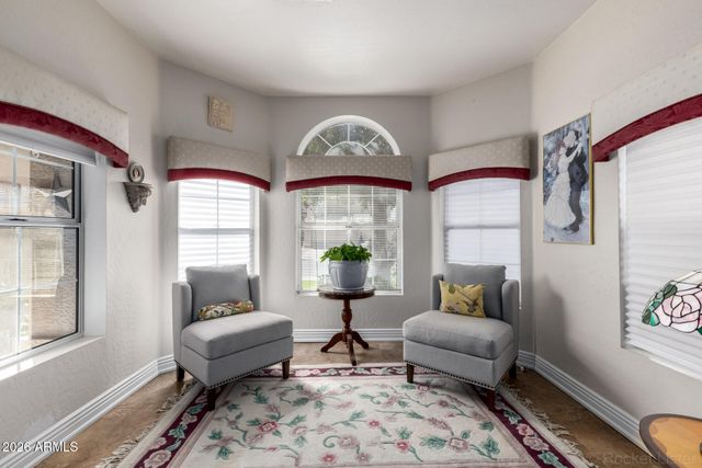 1850 W DESERT Lane, Gilbert, AZ 85233