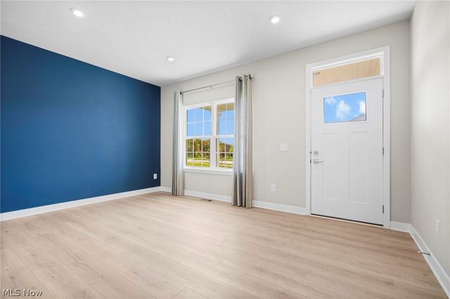 1012 Ashford Court, Columbia Station, OH 44028